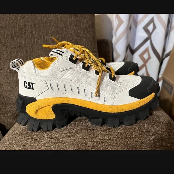 CAT hiking shoes - Picture 3 of 5